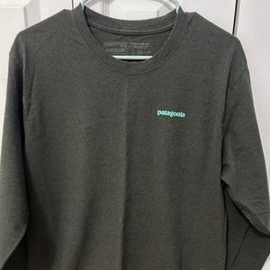 Patagonia Green Long Sleeve T Shirt - Large